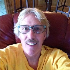 Meet your Posher, Gregory